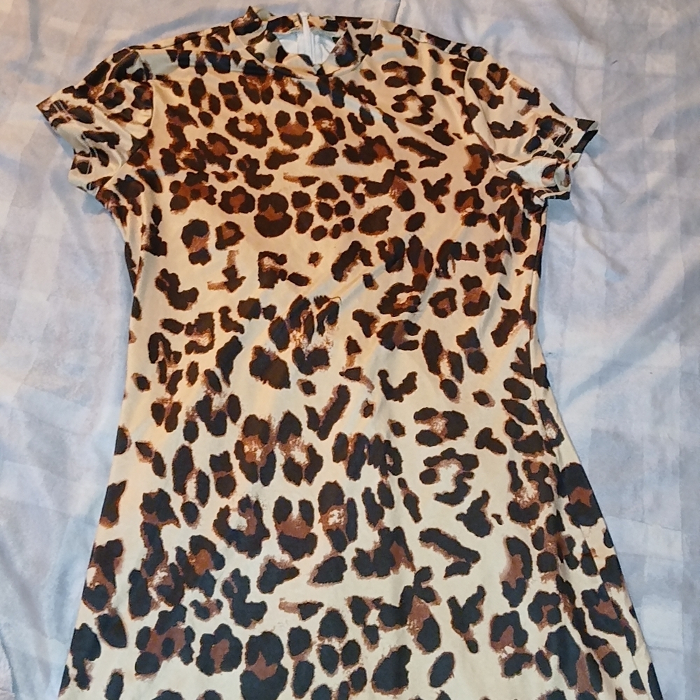Leopard Print Short Sleeve Romper!
